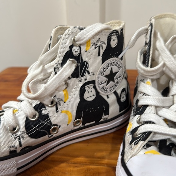 Converse Chuck Taylor All Star Hi Top Animal Print Gorilla Ape Banana Sneakers - Picture 5 of 8